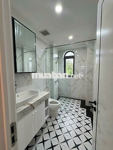 Căn góc 4 tầng, đầy đủ nội thất, dự án Nam Sài Gòn Bình Chánh