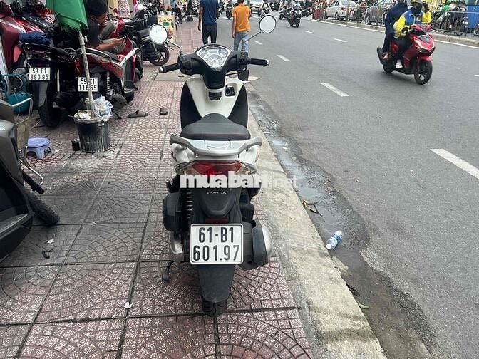 SH Mode 2015 zô khoá Smartkey