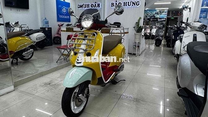 Vespa siêu cọp 3.600km tặng Full phụ kiện hãng