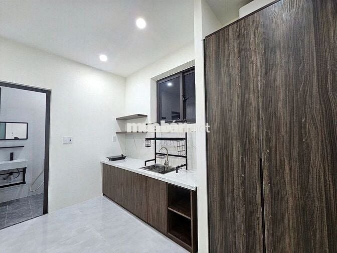 Căn hộ gần ĐH kinh tế ở 3 người