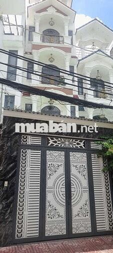Nhà mới 4x17m ô tô bỏ sân . Mt nhựa thông kinh Doanh