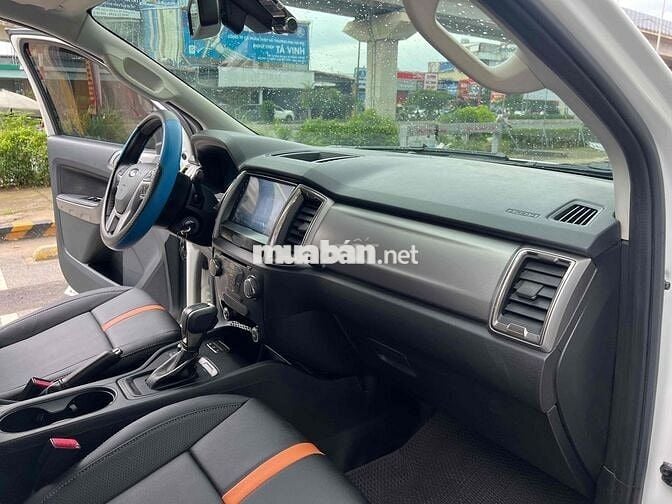 Ford Ranger 2018 XLT 2.2L 4x4 AT - 12000 km