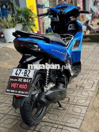 AB 2021 phố