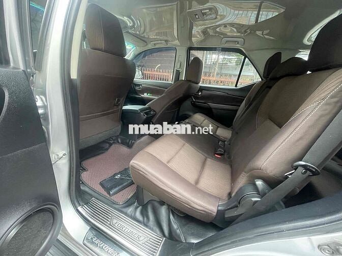 Toyota Fortuner 2019 2.4G 4x2 MT - 120000 km