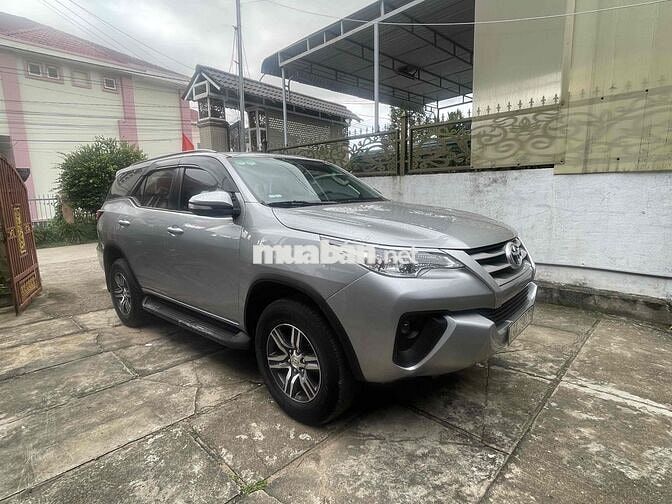 Toyota Fortuner 2019 2.4G 4x2 MT - 120000 km