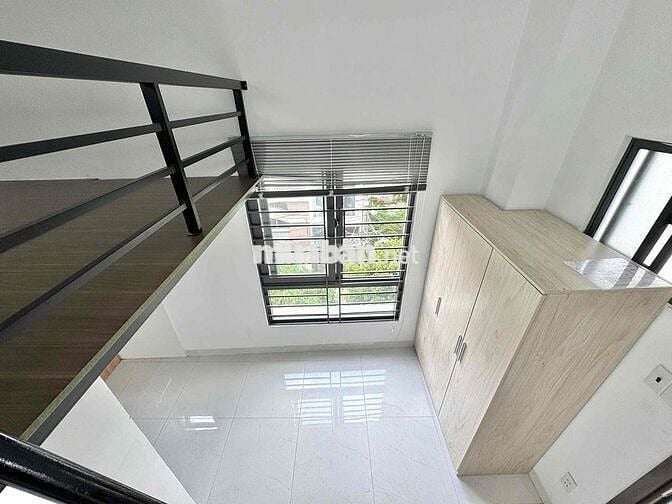 DUPLEX BAN CÔNG NGAY SÂN BAY TÂN SƠN NHẤT
