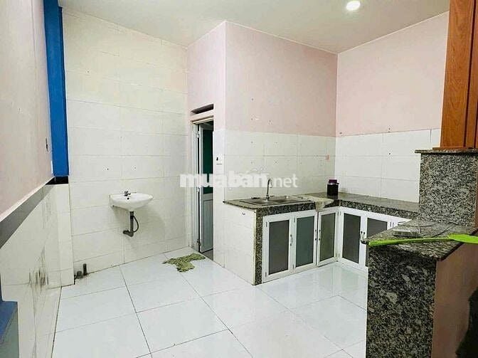 Bán nhà 3 tầng hẻm xe hơi quận bình tân