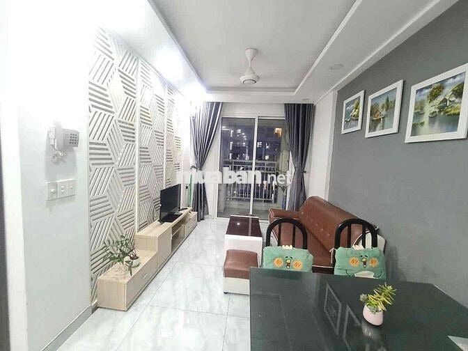 Cho thuê căn 2PN.1WC 57m2 trống sẵn y hình The Botanica