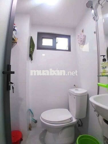 Nhà shr hoàn công đủ  Bùi Văn Ba cách đường 5m Tân Thuận Đông Quận 7