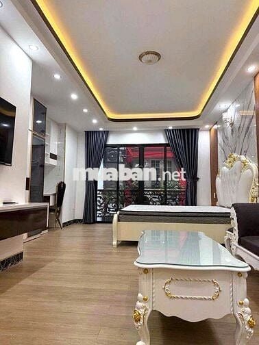 Cho Thuê Nhà Đường Trần Quang Diệu, Quận 3 ( Có Thang Máy - Ở / KD )