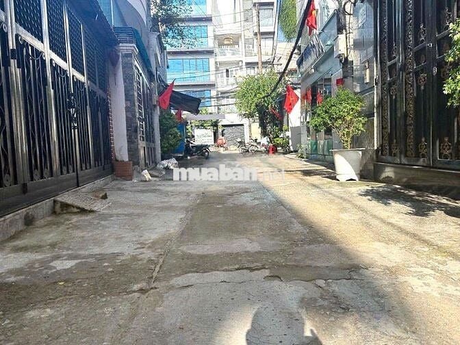 Cho Thuê Nhà Đường Trần Quang Diệu, Quận 3 ( Có Thang Máy - Ở / KD )