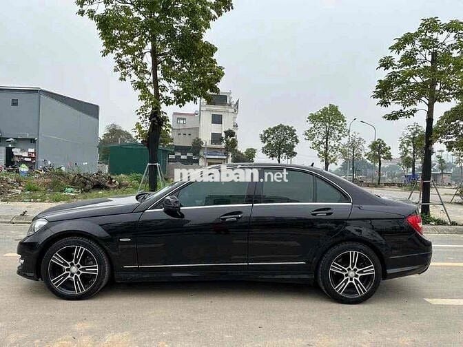 Mercedes Benz C class C200 2013