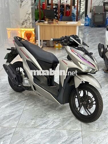 Vario 150 Smartkey Led Audi bao cháy phố