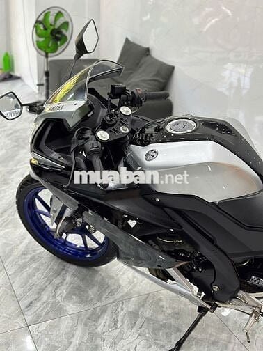 R15 V3 màu bạc cực chất máy móc bao zin