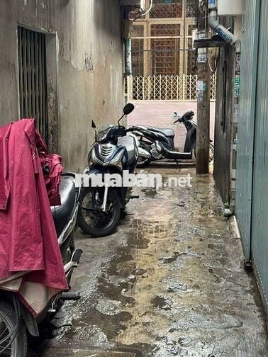 CHO THUÊ NHÀ 4x9m. 2LẦU (2+1 )PN, 5,5triệu/T, GẦN CHỢ TÂN HƯƠNG