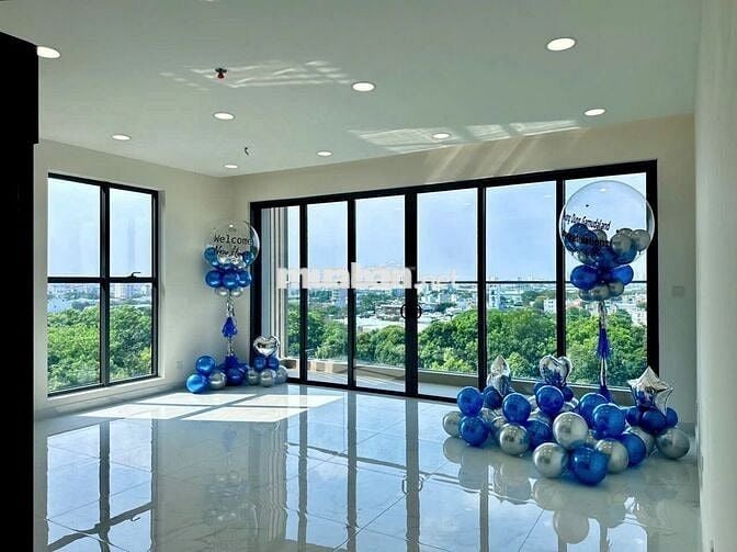 Chỉ 18tr/th trải nghiệm Diamond Centery 3PN chuẩn Resoft, view hồ bơi