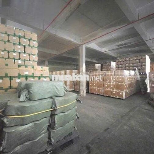 Kho ở Nguyễn Tất Thành cần cho thuê diện tích 450m2 có pccc