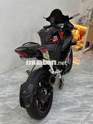 R15 V3 up R1M đồ chơi tùm lum
