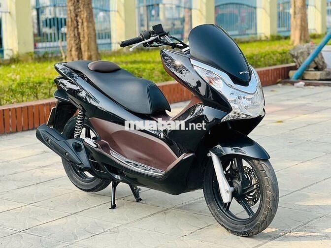 HONDA PCX MÀU ĐEN CHO GIA ĐÌNG SỬ DỤNG ZIN CHẤT.