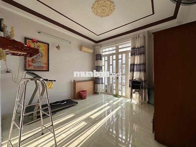 Nhà Khu Vip - p3 Quận 8 - 50m2 - 4 tầng - Hoàn Công - chỉ hơn 6ty