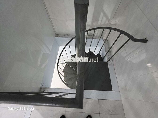 CHO THUÊ NHÀ 2 TẦNG LẦU ĐÚC KIÊN CỐ 2PNỦ 2WC