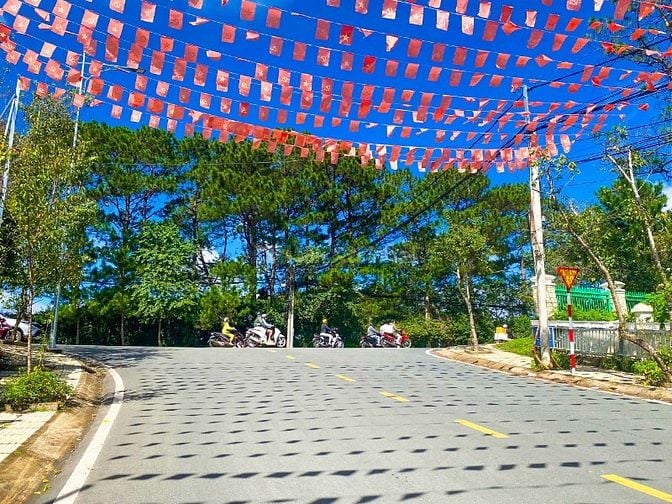 KHU VIP - KHAN HIẾM, Bán GIÁ TỐT Villa sân vườn Khu Đồi Trà