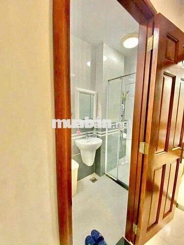 cho thuê nhà nguyên căn Full nội thất - 50m - giá 15tr
