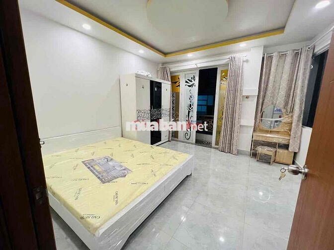 Cho thuê nhà Trệt 5Lầu 9PN - 9WC Quận 3