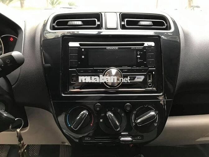 Mitsubishi Attrage 2019 đk 2020 số sàn màu đỏ