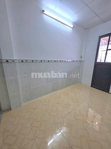 NHÀ BÁN HẺM 4m.. HUỲNH TẤN PHÁT- NHÀ BÈ