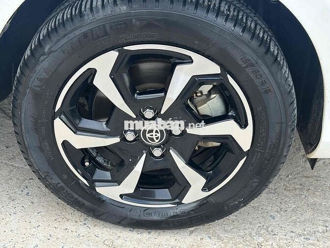 Vios 2023 MT fom mới
