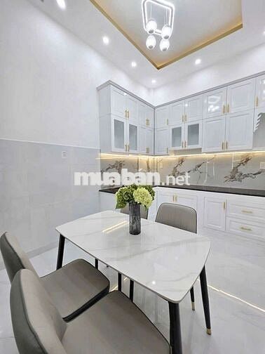 Nhà hxh shr hoàn công đủ Huỳnh Tấn Phát hỗ trợ vay Nhà Bè 3 tầng 4pn
