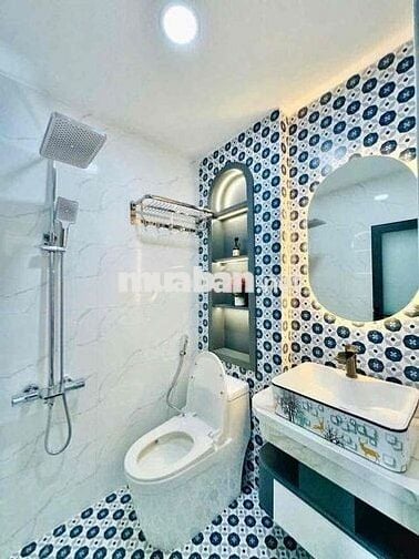 🏦 Nhà mới đẹp NC siêu phẩm nup hẻm Quang Trung P8