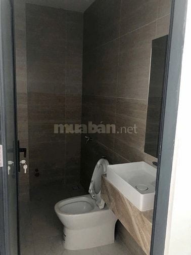 Hợp đồng cho thuê sẵn 38tr/tháng mỗi năm tăng 7,5% Mặt Tiền Bùi Tà Hán
