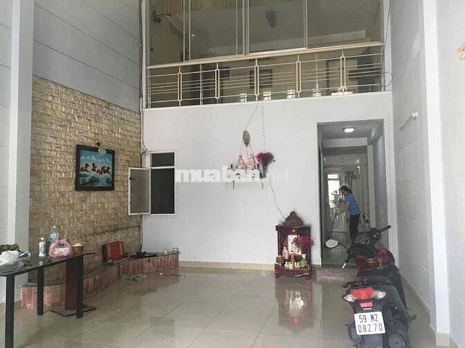 Nhà Cho Thuê - HXT - Lê Văn Quới -  5 x 36m, có sân trước sau