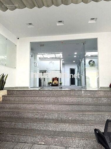 Cho Thuê Nhà Đường Thích Minh Nguyệt, Tân Bình ( 8x20m - Thang Máy )