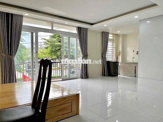 💥 CĂN HỘ BAN CÔNG TO ĐÙNG 50M2 - Ở ĐC 4NG 4XE - NGAY PHẠM VĂN ĐỒNG ✅