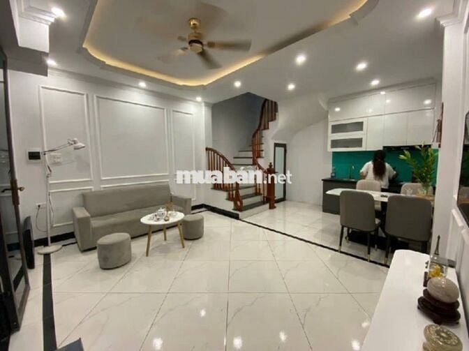 Lô góc 5 tầng tại Xuân Phương, 36m2 sổ vuông vắn chờ chủ mới
