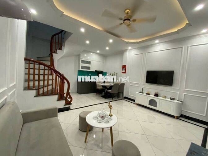 Lô góc 5 tầng tại Xuân Phương, 36m2 sổ vuông vắn chờ chủ mới