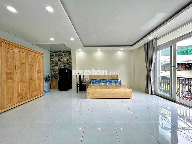 💥 CĂN HỘ BAN CÔNG TO ĐÙNG 50M2 - Ở ĐC 4NG 4XE - NGAY PHẠM VĂN ĐỒNG ✅