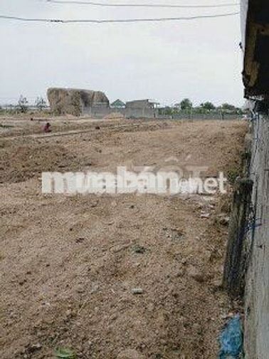 Bán đất Gần Biển, 600m2, Có Sổ Đỏ, Cách Biển 700m (Dự Án Salling Bay )