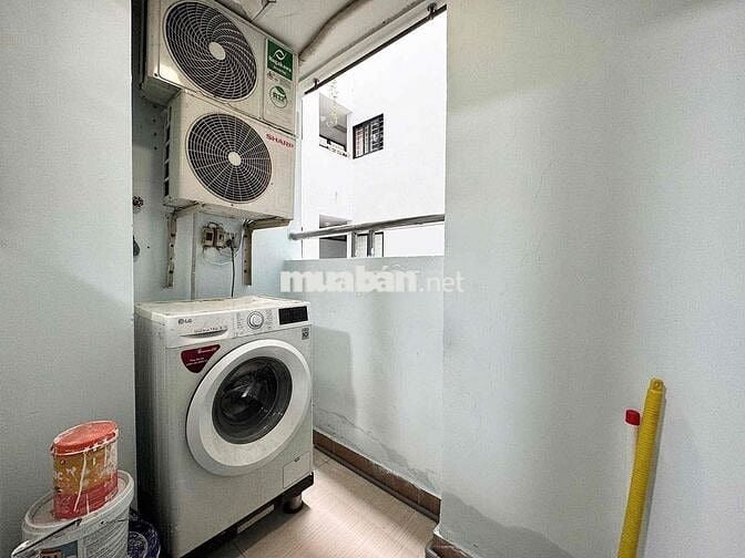 Cho Thuê CC 2PN 1PK 53m2 Thang Máy Hầm Xe Bảo Vệ Ngay ĐH Bách Khoa Q10