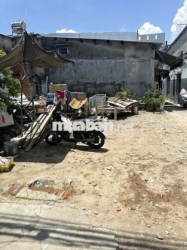 BÁN LÔ ĐẤT NGÔ QUYỀN VUÔNG VỨC , NHÌN RA CHỢ CHIỀU,  ĐẤT 2 MẶT KIỆT
