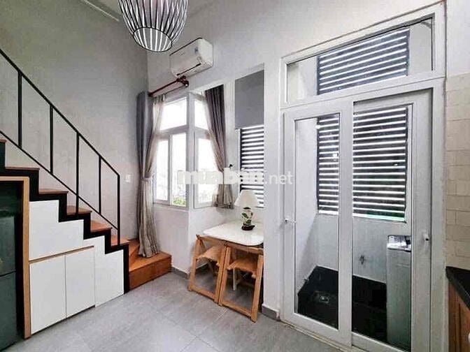 Duplex Ban Công Siêu Xịn Xò Bình Thạnh Gần Ngoại Thương Hutech GTVT