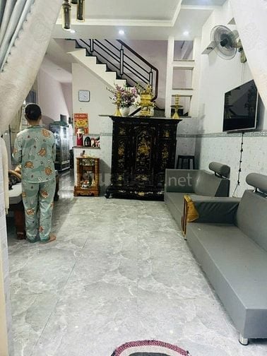 Nhà DT:5,8x13,8 góc 2 mặt hẻm xe hơi Nguyễn Duy Cung, P12, Q.Gò Vấp.