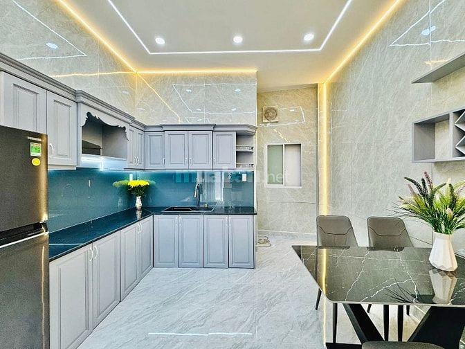 Cần vốn Bán gấp nhà Phan Văn Trị,p10, Gò Vấp. 65m2. Chỉ 2,82tỷ. Hẻm5m