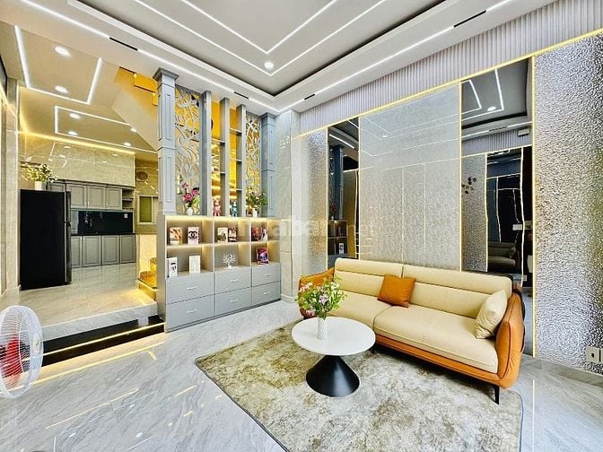 Cần vốn Bán gấp nhà Phan Văn Trị,p10, Gò Vấp. 65m2. Chỉ 2,82tỷ. Hẻm5m