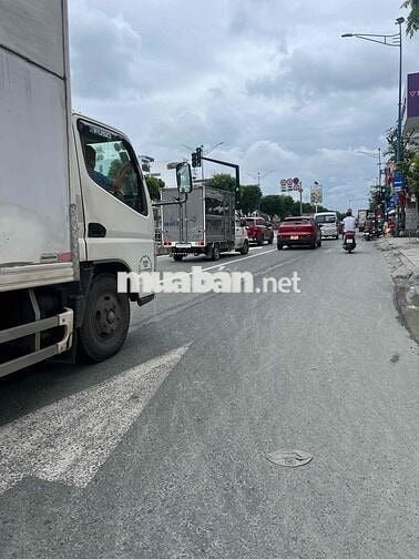NHÀ MẶT TIỀN HXH PHAN VĂN HỚN NGANG 4,5M THÔNG CÁC HƯỚNG