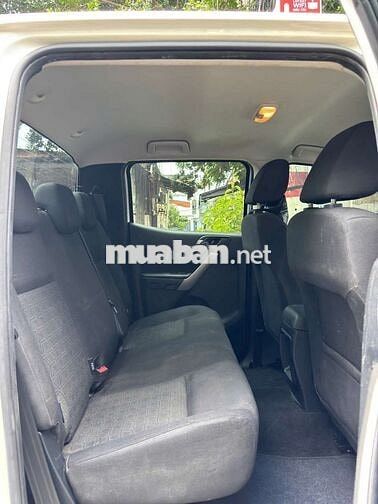 2020 XLS 2.2L 4x2 MT - 118000 km (Số sàn)