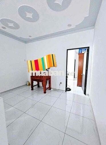 NHÀ Ở NGAY, 4x17.5M, PN TRỆT, ĐƯỜNG 8M, DĨ AN, 3 ĐỒNG TL